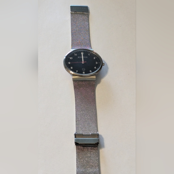 Skagen Anchor Black Dial Watch - Picture 5 of 6